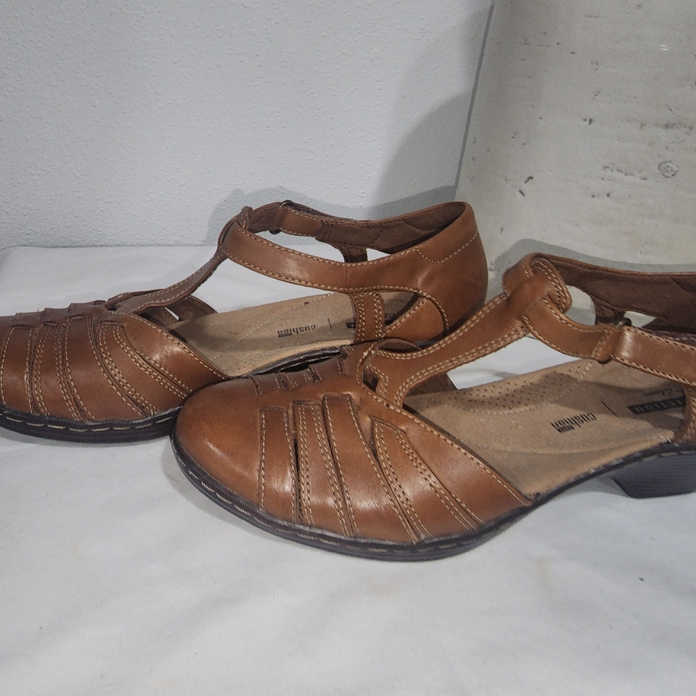 Clarks Collection Soft Cushion Womens Shoes Sz 7.5 Brown Leather Cut Out - Picture 6 of 8